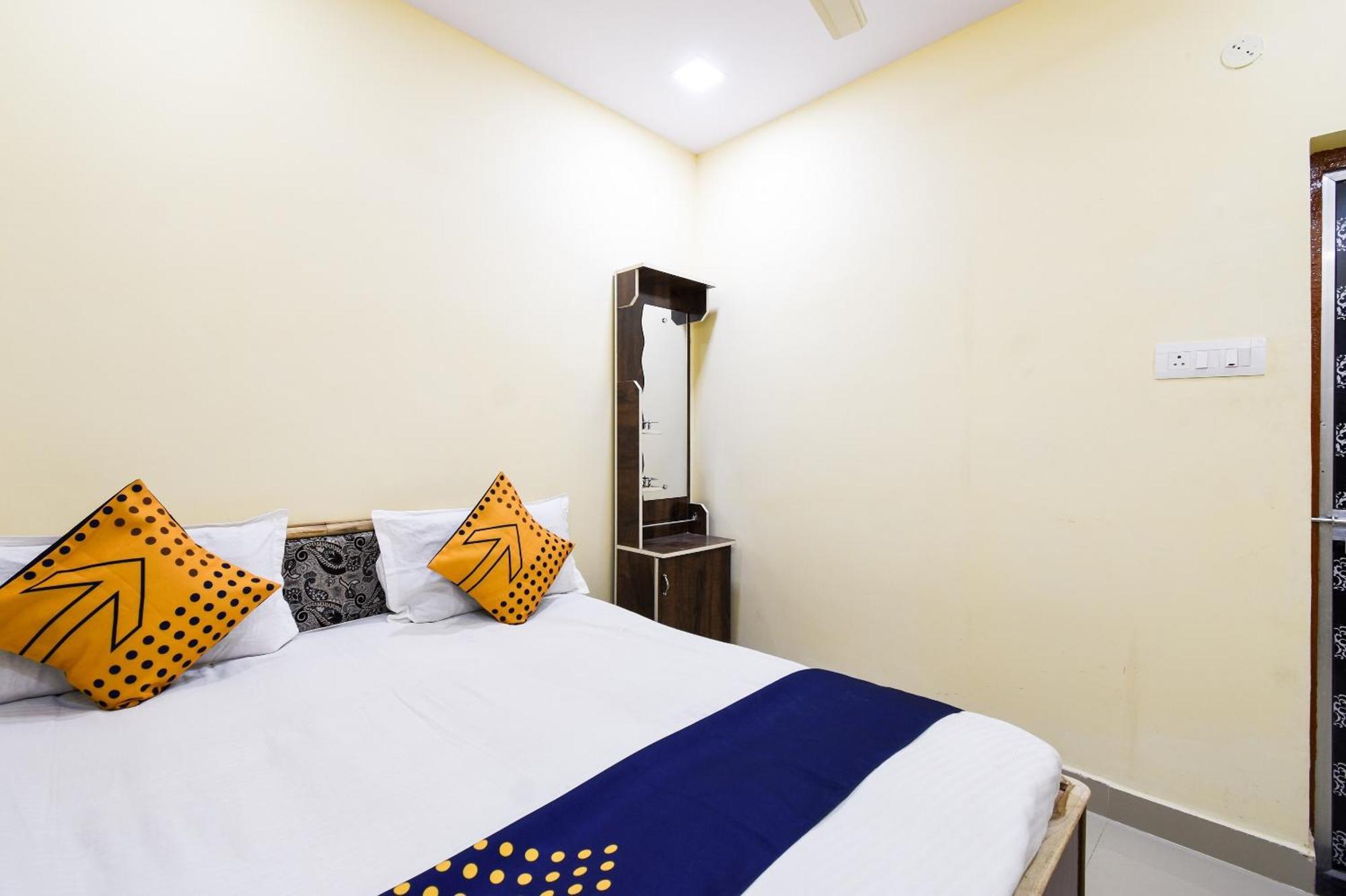 Hotel O Gaurav Guest House Nagpur Zewnętrze zdjęcie