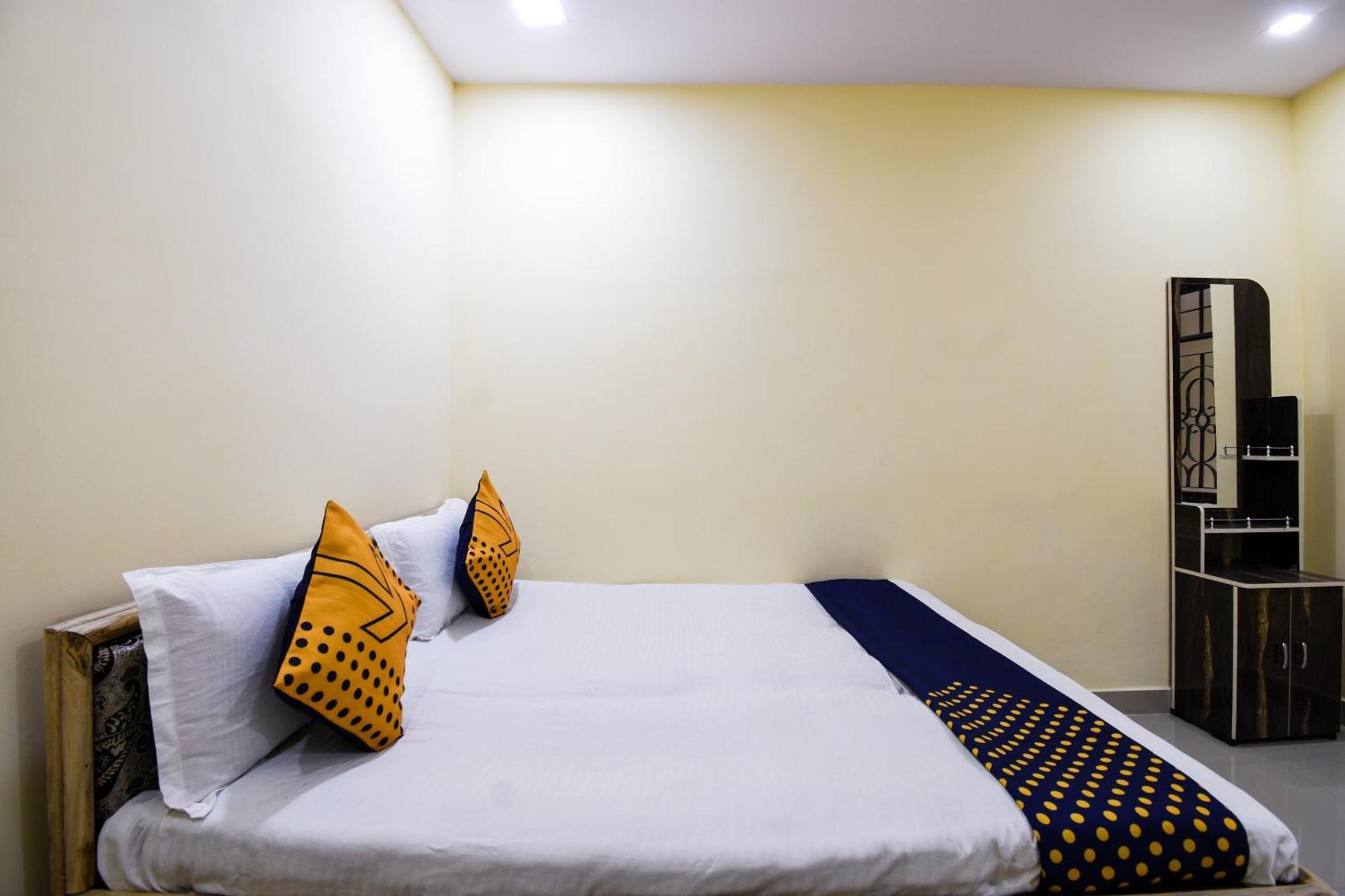 Hotel O Gaurav Guest House Nagpur Zewnętrze zdjęcie